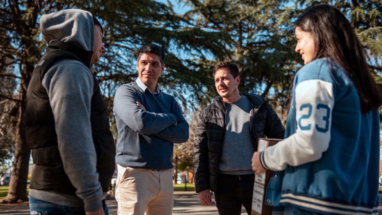 Alejo Sarna: "Hay una firme decisión del Gobernador de poner en manos de los estudiantes herramientas para aprender mejor"